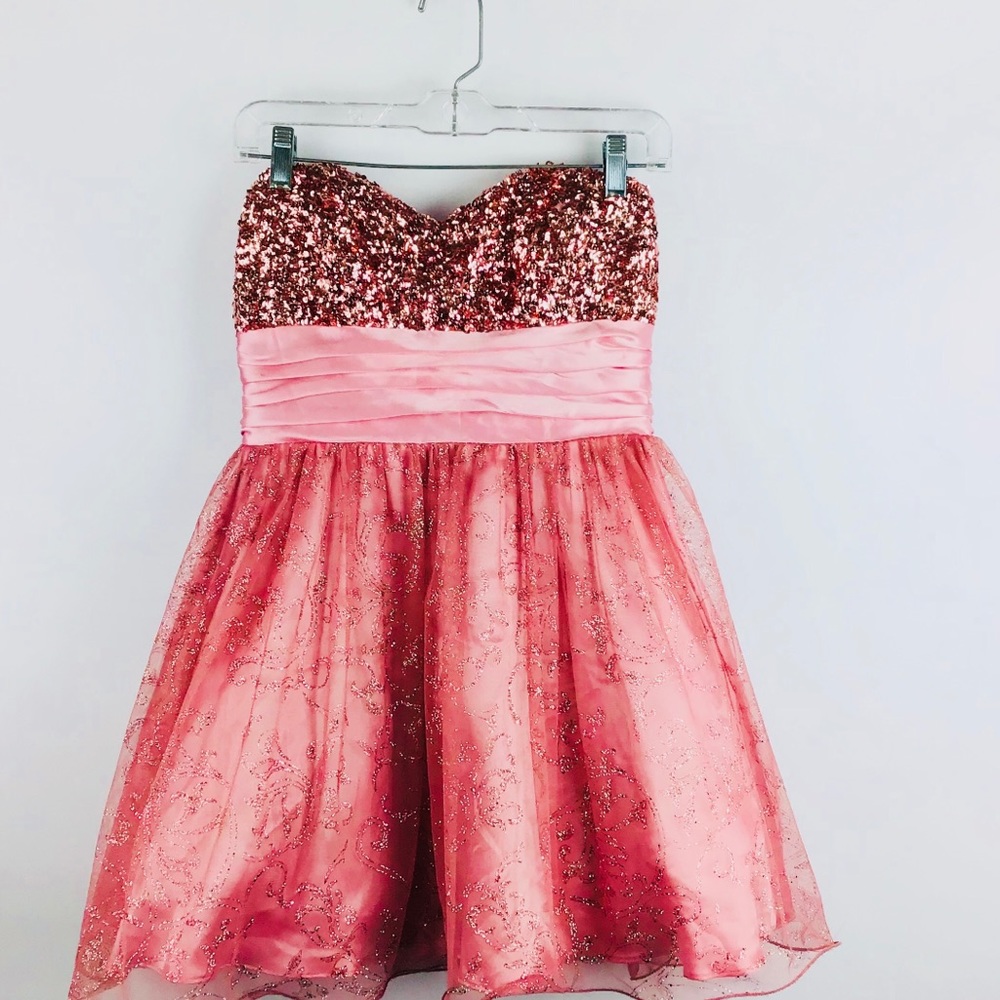 PROM DRESS